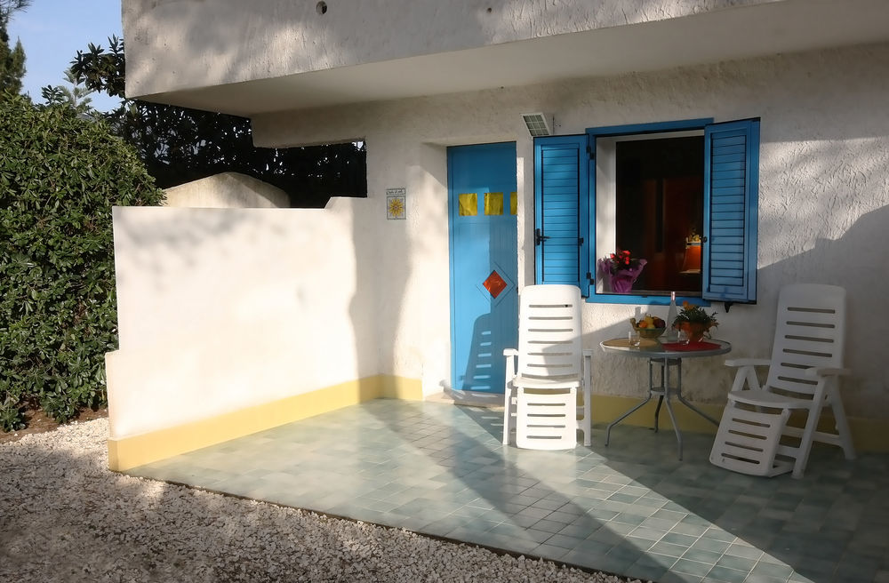 Suite House L'Isola Che Non C'E Фонтане-Б'янке Екстер'єр фото
